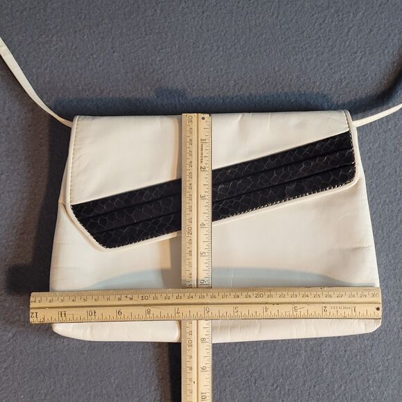 Vintage Antonio Scepi Purse White Leather Black Snakeskin Crossbody/Clutch Italy - Picture 4 of 12